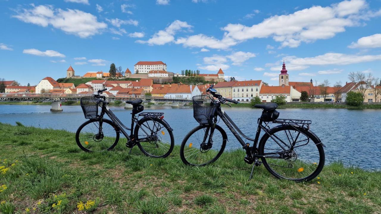 Hotel Pomaranca Ptuj Eksteriør billede