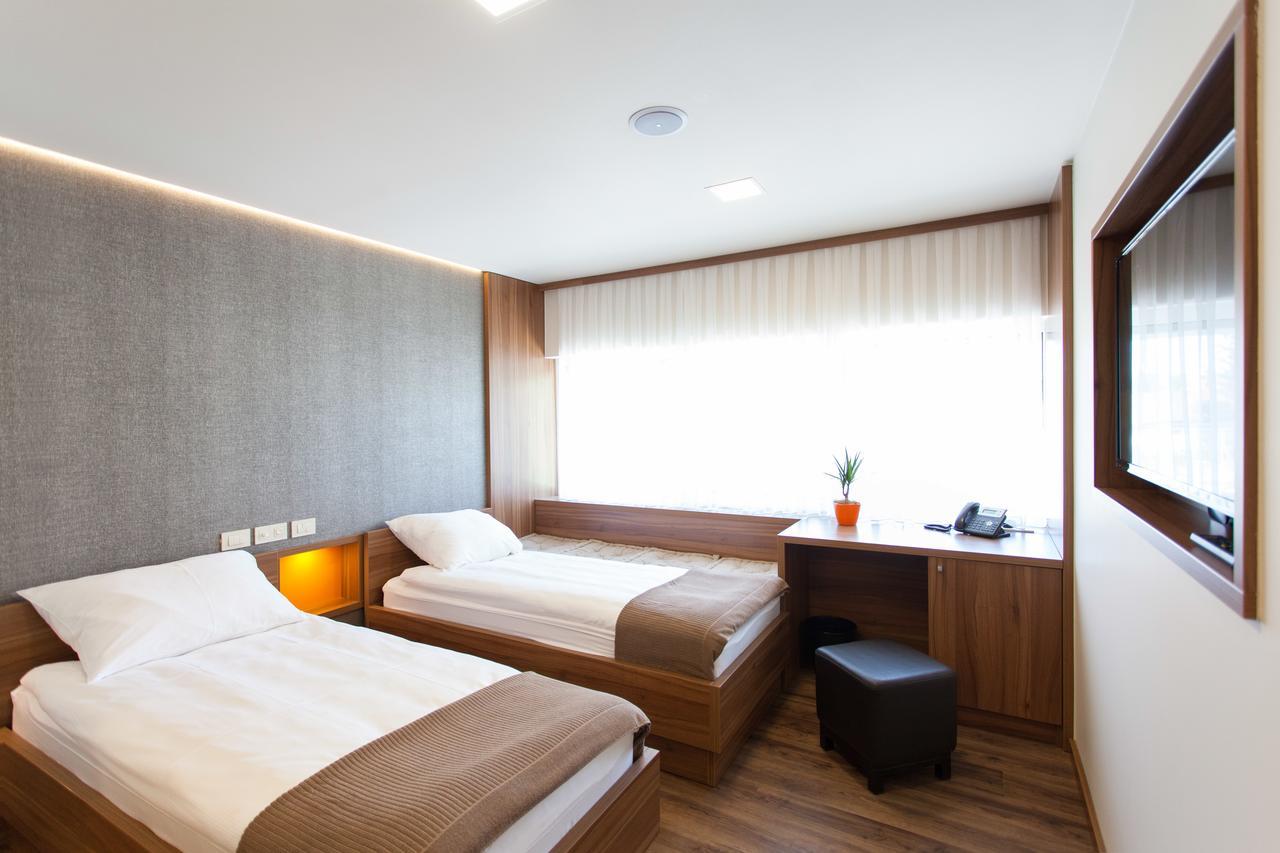Hotel Pomaranca Ptuj Eksteriør billede